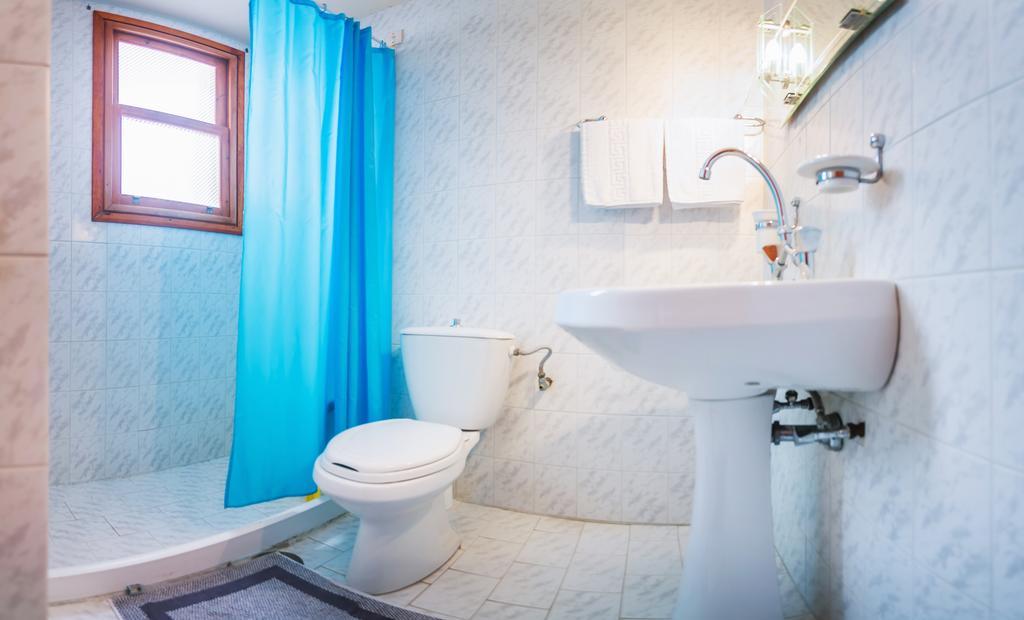 Yiannis Ηotel Фойникион Экстерьер фото
