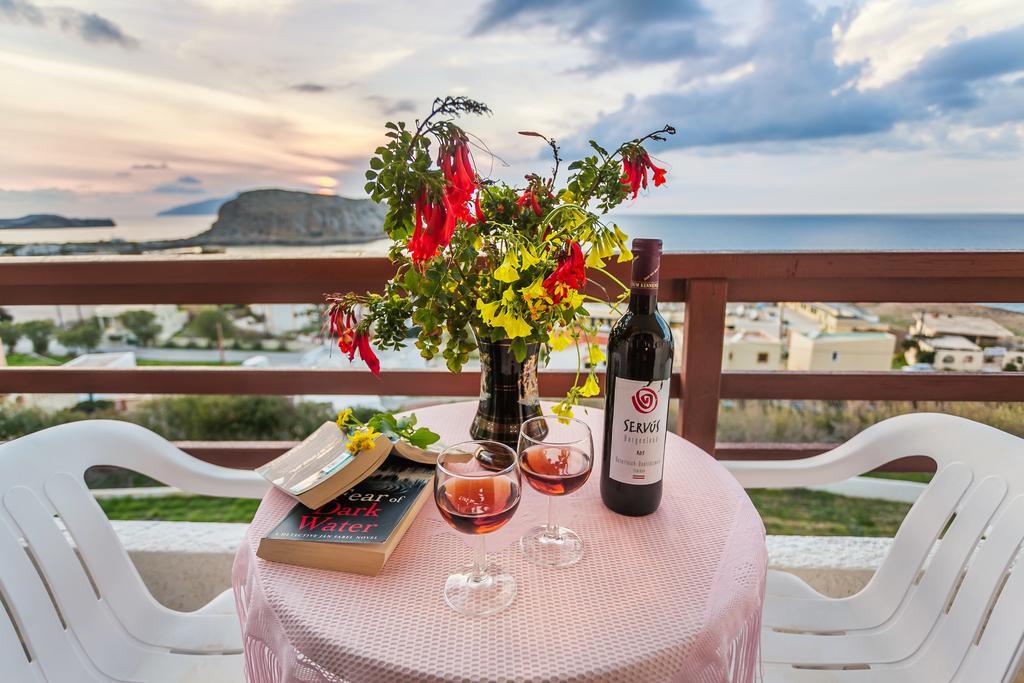 Yiannis Ηotel Фойникион Экстерьер фото