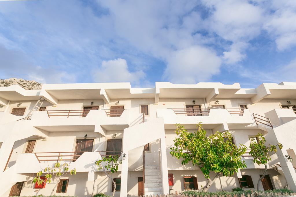 Yiannis Ηotel Фойникион Экстерьер фото